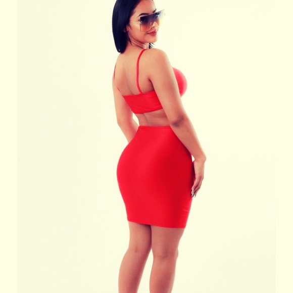 Cut out Body con dress - Picture 2 of 7